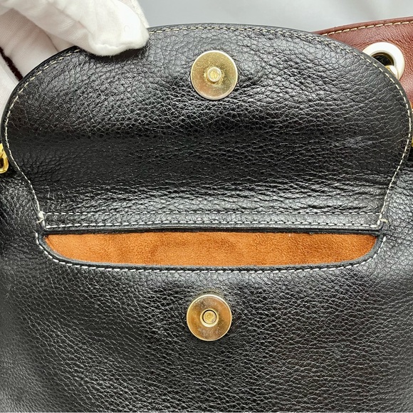 Vtg Bally Double Strap Leather Bucket Shoulder Bag in Black/Tan, made in Italy - Picture 7 of 15